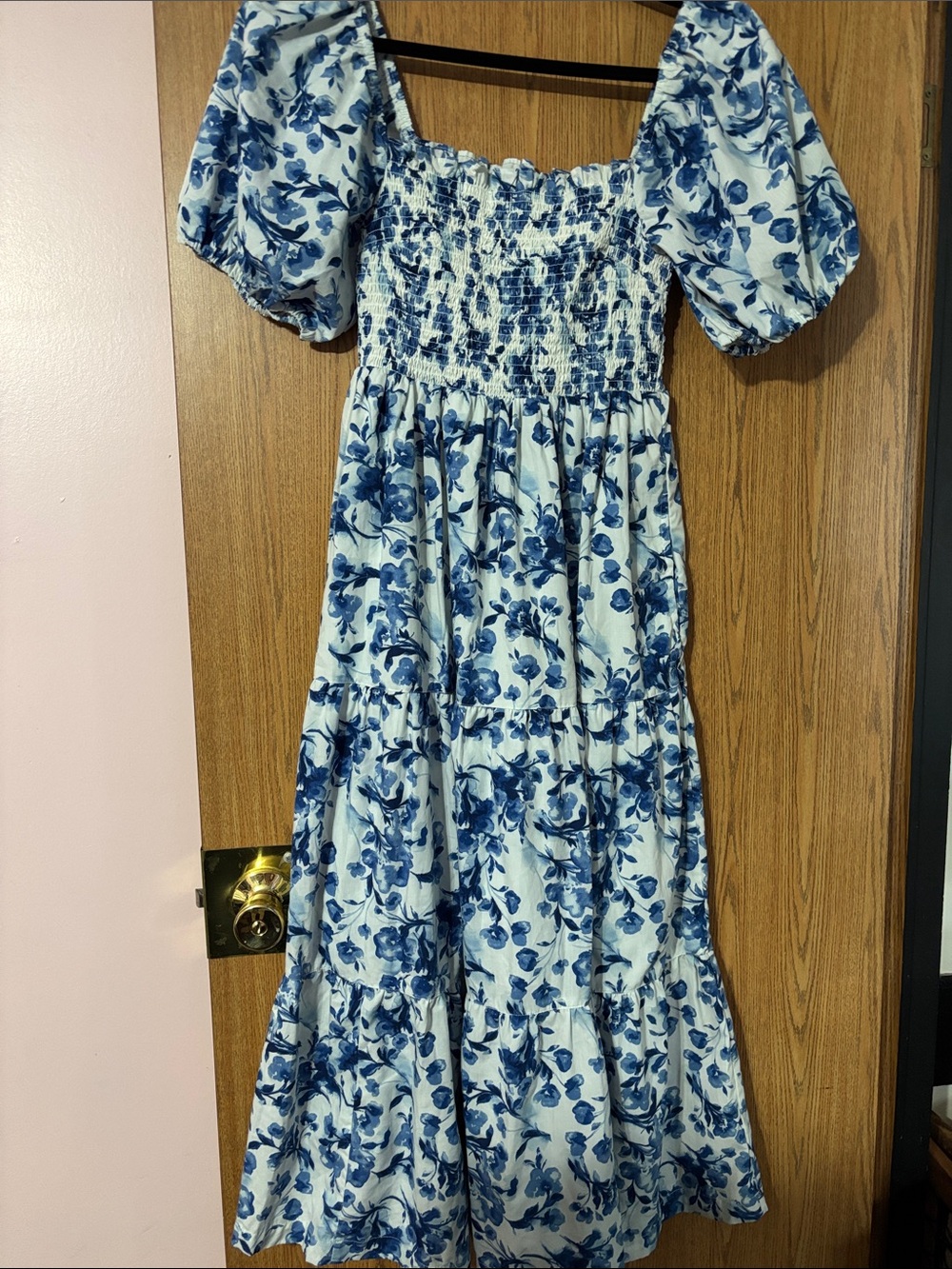 Abercrombie & Fitch Blue and White Floral Midi Dress